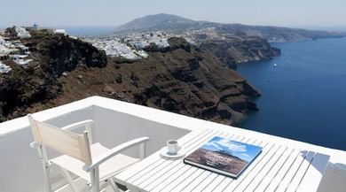 Gorgona Imerovigli (Santorini)
